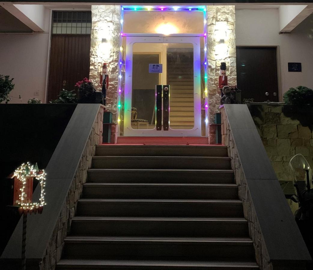 La Casa Di Emanuella - Rooms & International Suites Bari Exterior photo