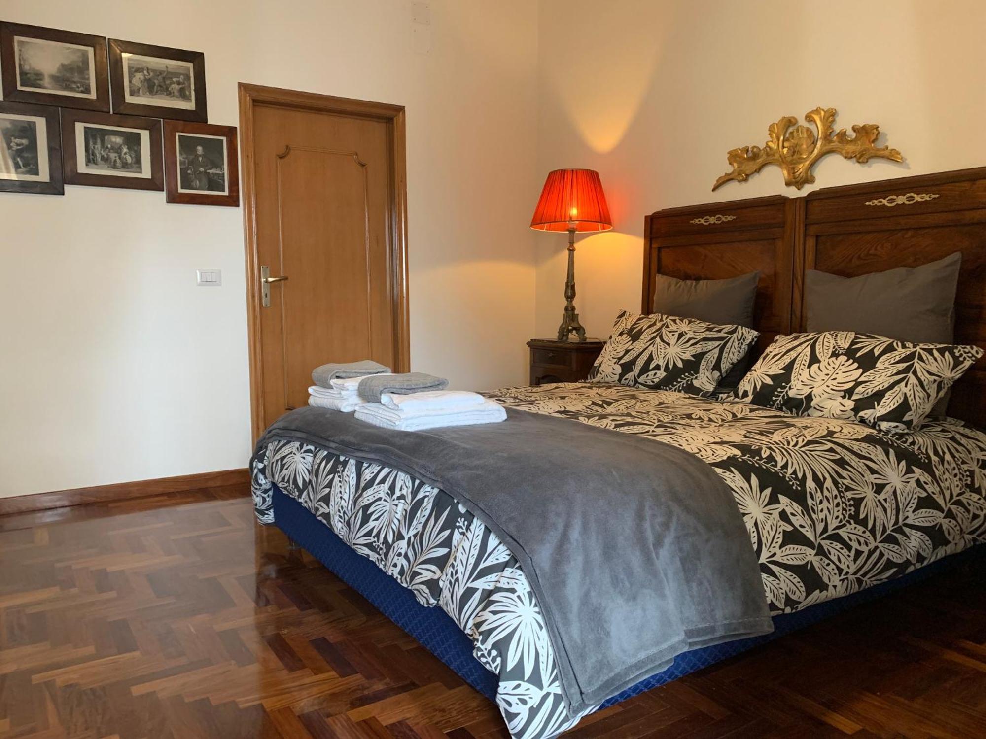 La Casa Di Emanuella - Rooms & International Suites Bari Exterior photo